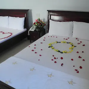 Отель Nam Hong Hotel